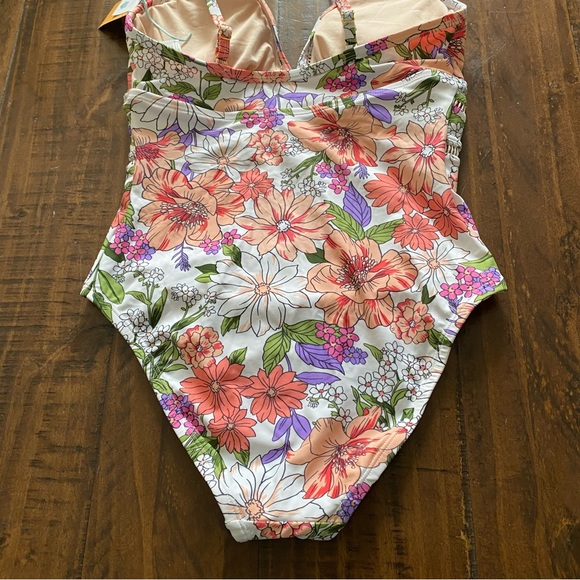 Kona Sol New Swimsuit Floral One Piece M Boho Tropical Pastel - Picture 6 of 9